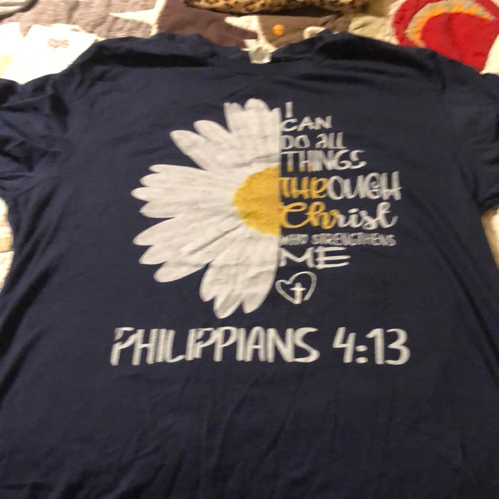 Tee shirt never worn scripture Philippians 4:13